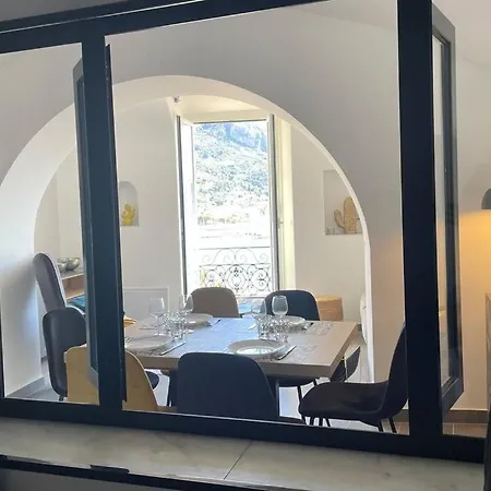 Apartment 3 Pieces Vue Bord De Hyper Centre